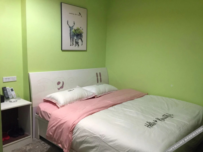 Hebi Weekend Inn