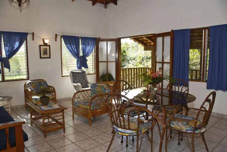 Guacamaya Lodge