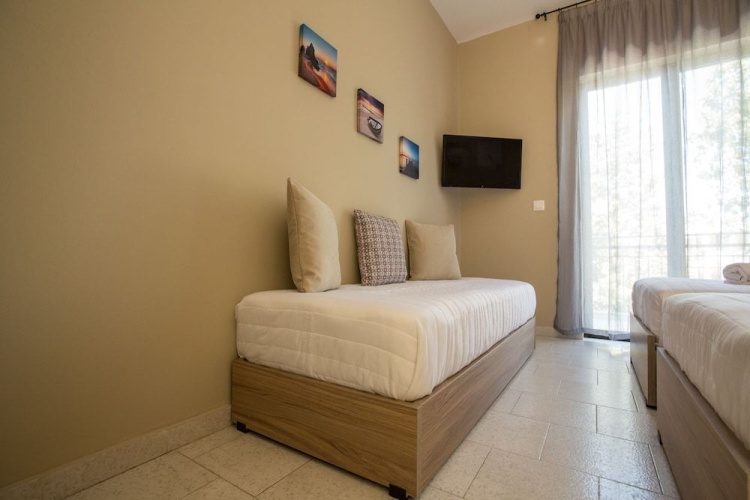 Ilaeira rooms