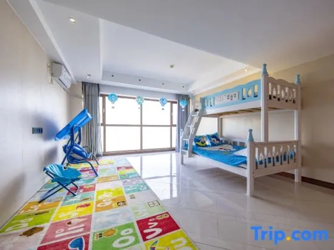 Deluxe Double Family room with view