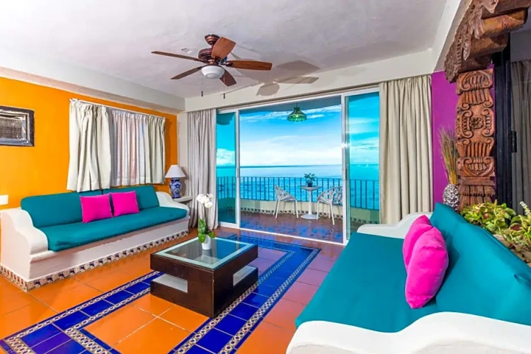 Quadruple Suite