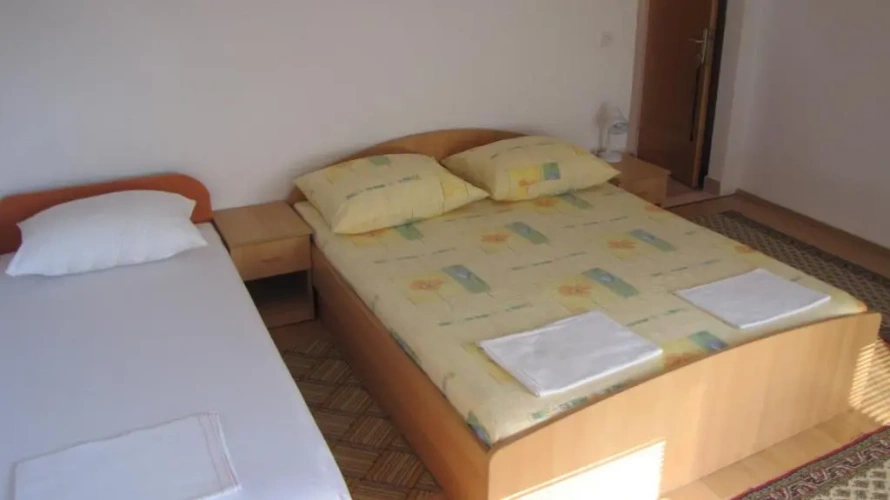 1 Bedroom Apartment with balcony and with garden view