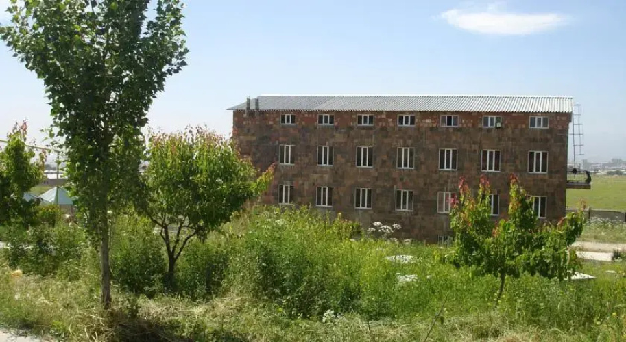 Shaber Hotel