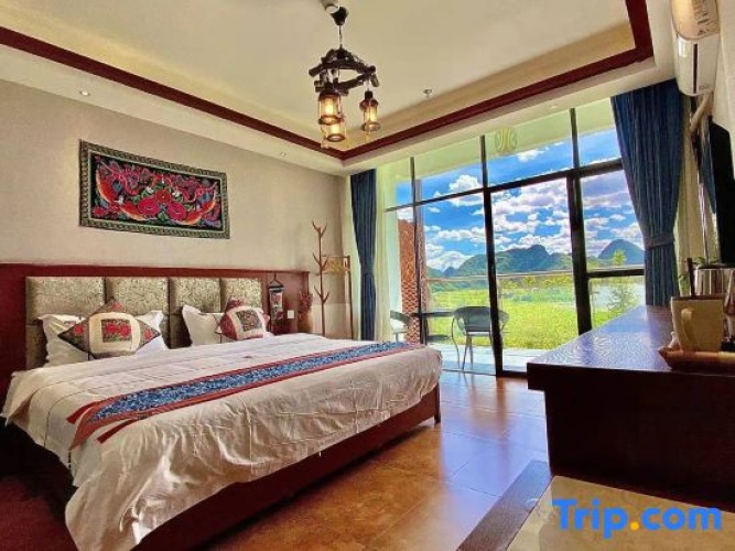 Deluxe Double room with lake view