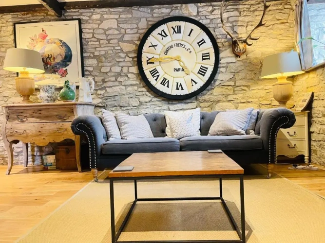 3 Bedrooms Cottage