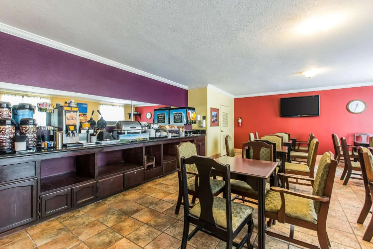 Comfort Inn & Suites