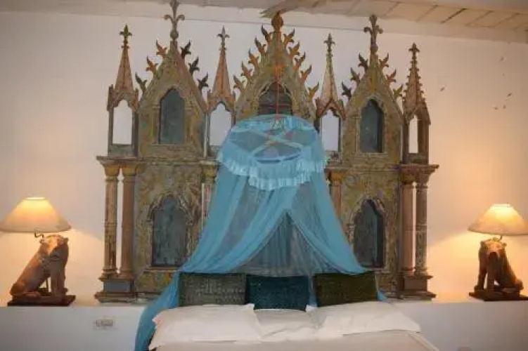 Caza Maria
