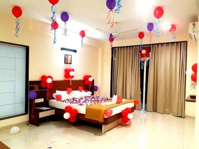 Hotel Sadhana Executive