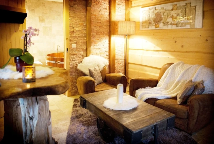 2 Bedrooms Suite