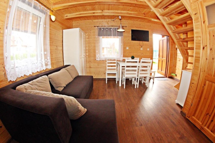 2 Bedrooms Bungalow