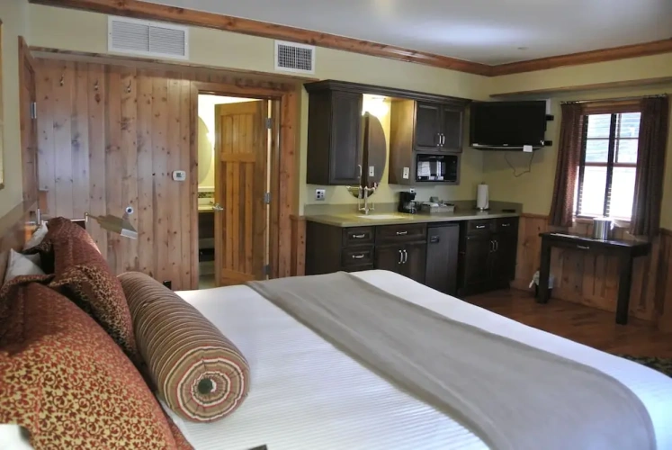 Premium Double Suite with balcony