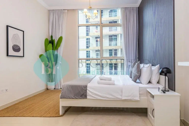 Bloomfields Luxurious 1BR Down Town