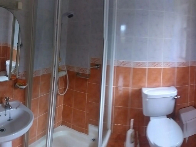 Dun Cromain Bed and Breakfast