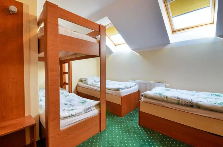 Economy Quadruple room