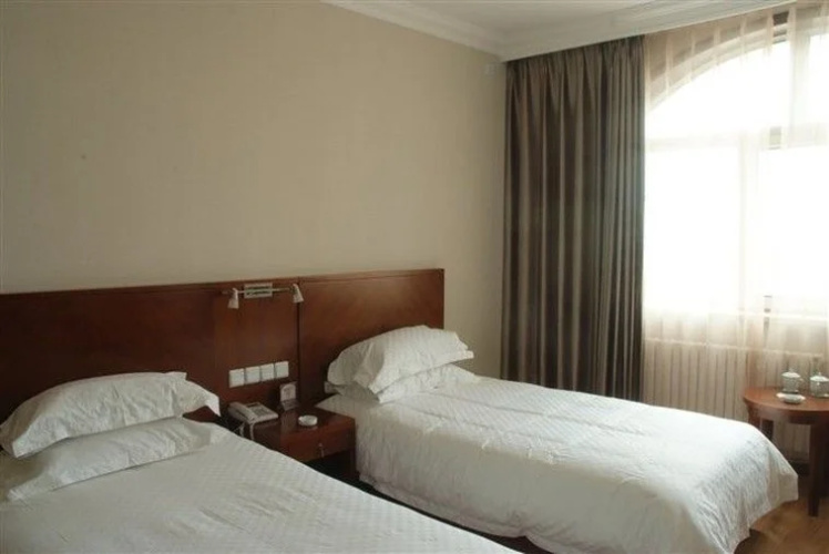 Mingzhu Hotel