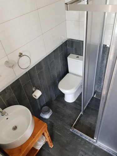 Adesa Bungalow Hotel