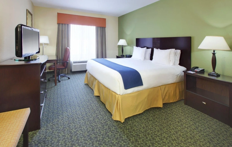 Quadruple Suite