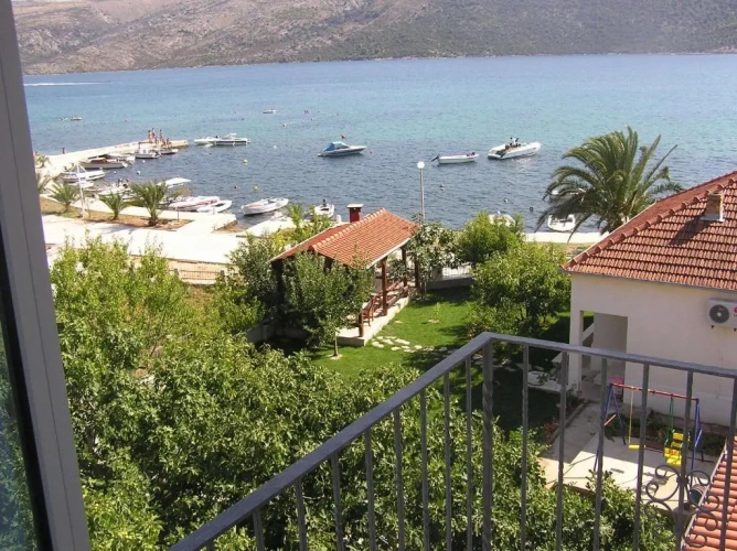 Studio with sea view
