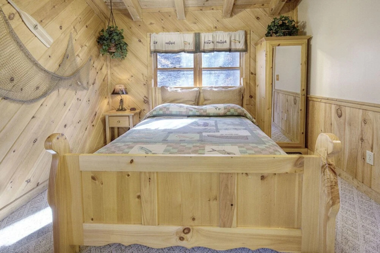 Creekside by Eagles Ridge Resort