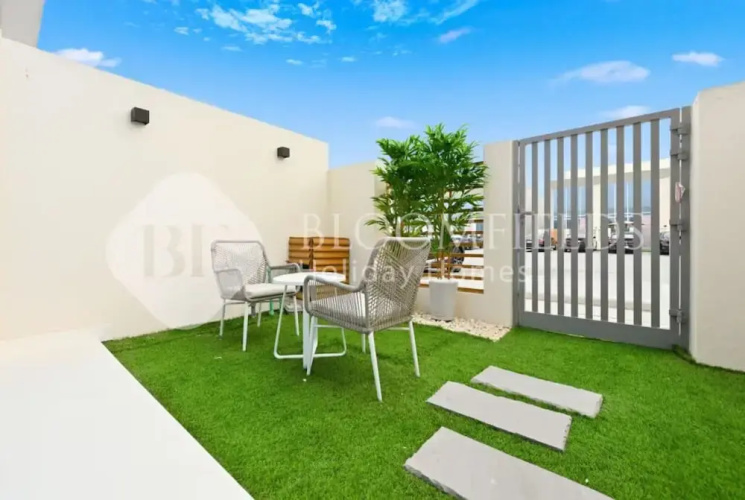 89 Bloomfields Modern 1BR Apt Rukan Dxb