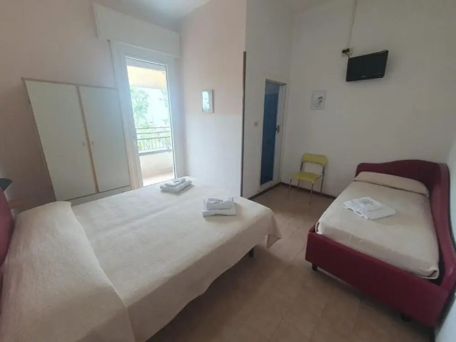 Hotel Young People Under 40