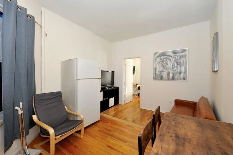 Spacious 2BR on the Upper East Side Steps From Central Park