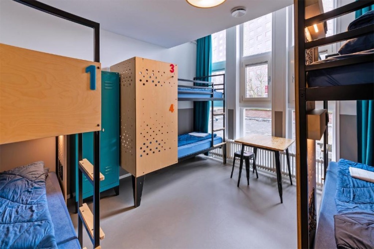 Bed in Dorm