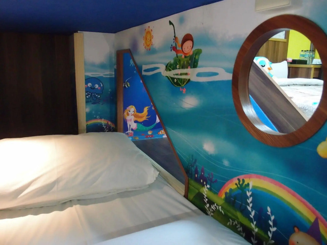 Happycastle Bed and Breakfast