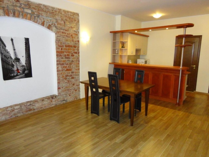 1 Bedroom Deluxe Apartment