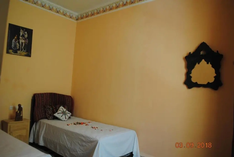 Deluxe Single Family room