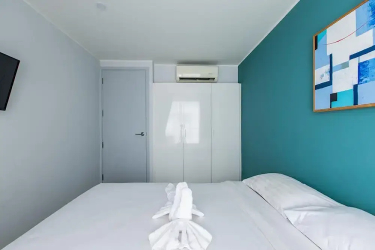 Pool View 1 Bed Apt T2-720