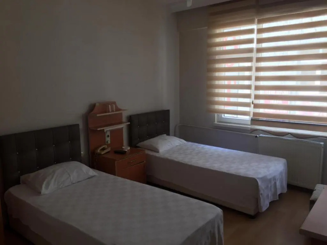 Otel Sari