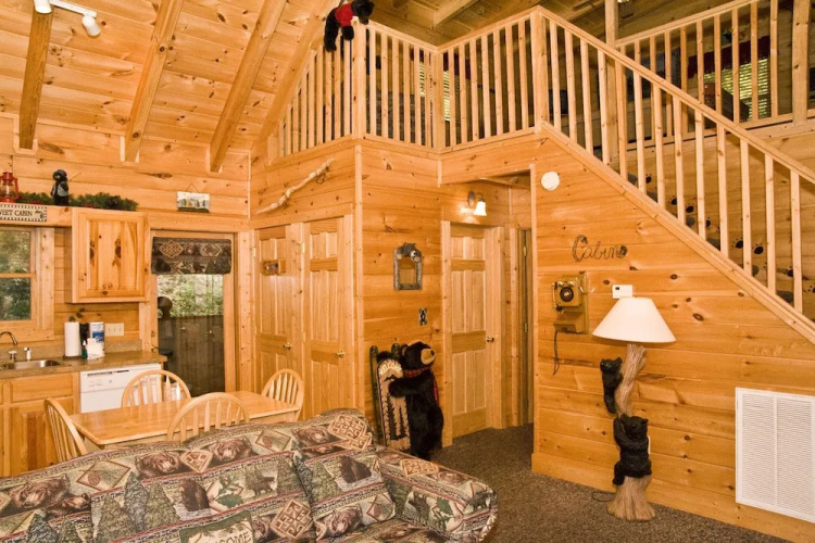 The Cubby Hole by Eagles Ridge Resort