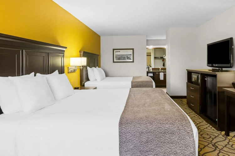 Standard Quadruple room