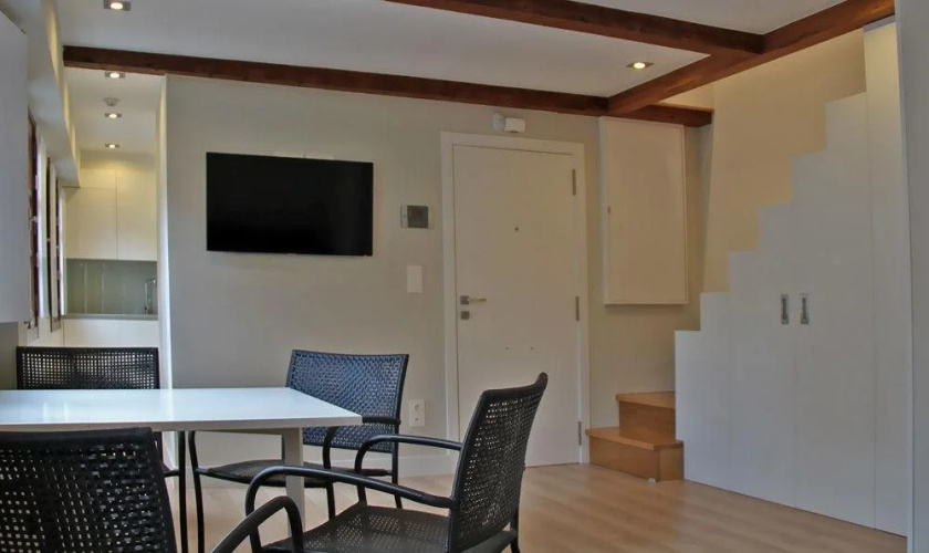 Apartamentos Mola 16