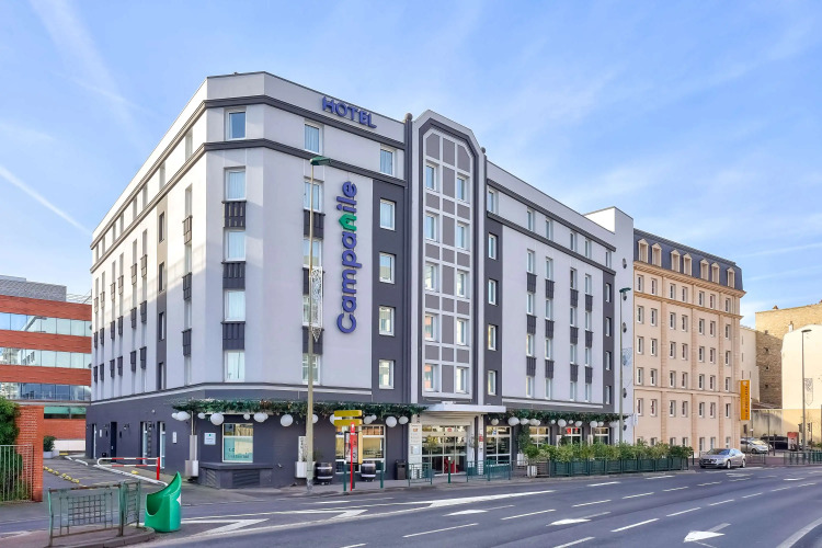 Campanile Paris Ouest - Pont de SuresnesOver view