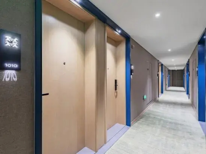 True Go Hotel