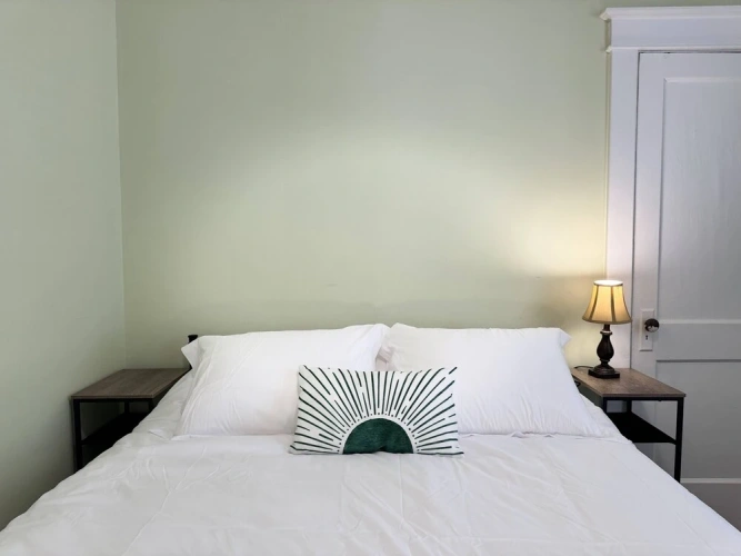 3 Bedrooms Cottage