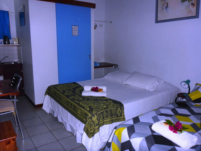 Travellers Motel