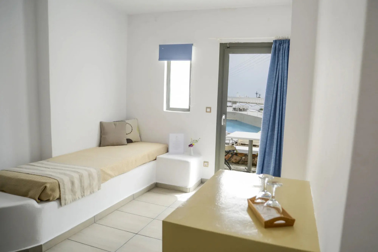 Hotel Omiros