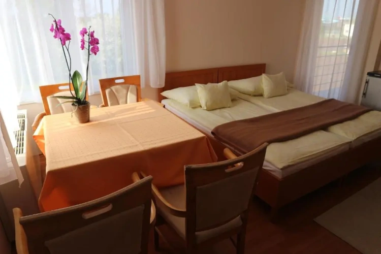 Comfort Quadruple room