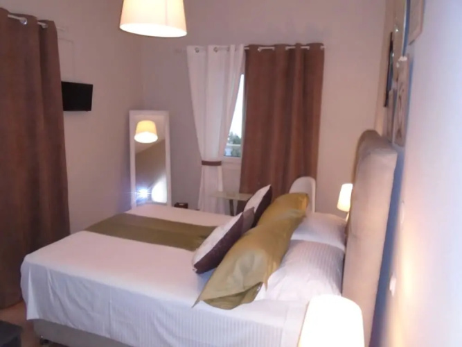 Machi Rooms