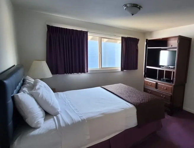 1 Bedroom Double Suite oceanfront