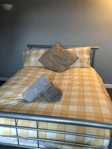 Contractor Accomodation 3-bed House in Liverpool