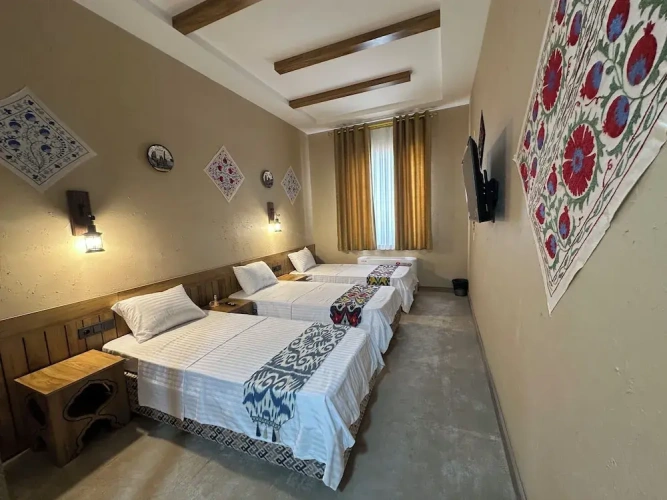 Standard Triple room