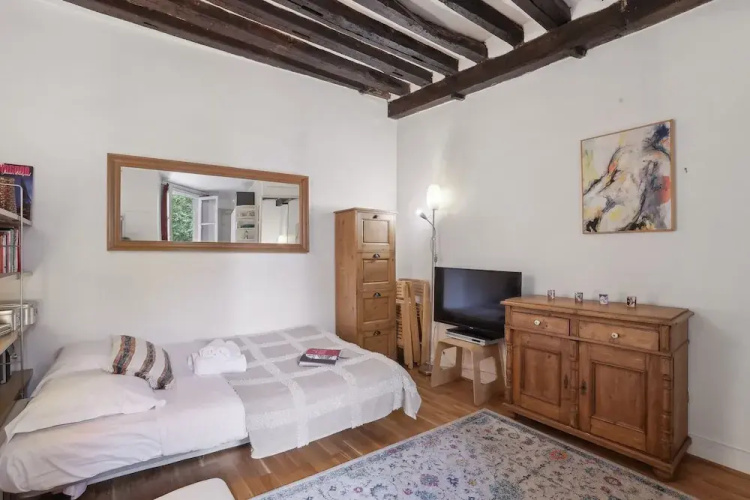 Chic 1BR by Châtelet & Louvre