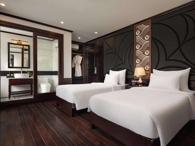 Triple Suite