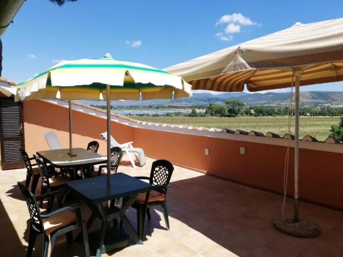 3 Bedrooms Sextuple Apartment