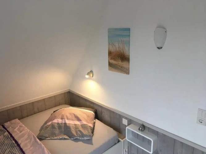 3 Bedrooms Apartment