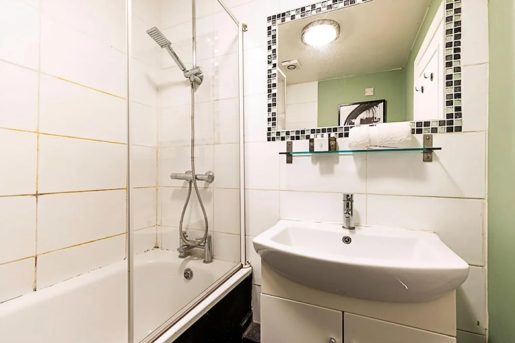 Charming Shoreditch Apartment